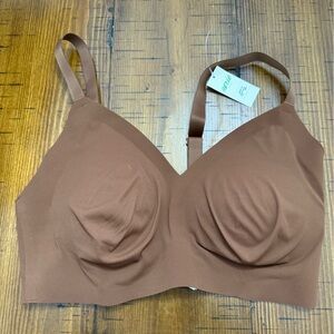 NWT aerie Wireless Bra Large D